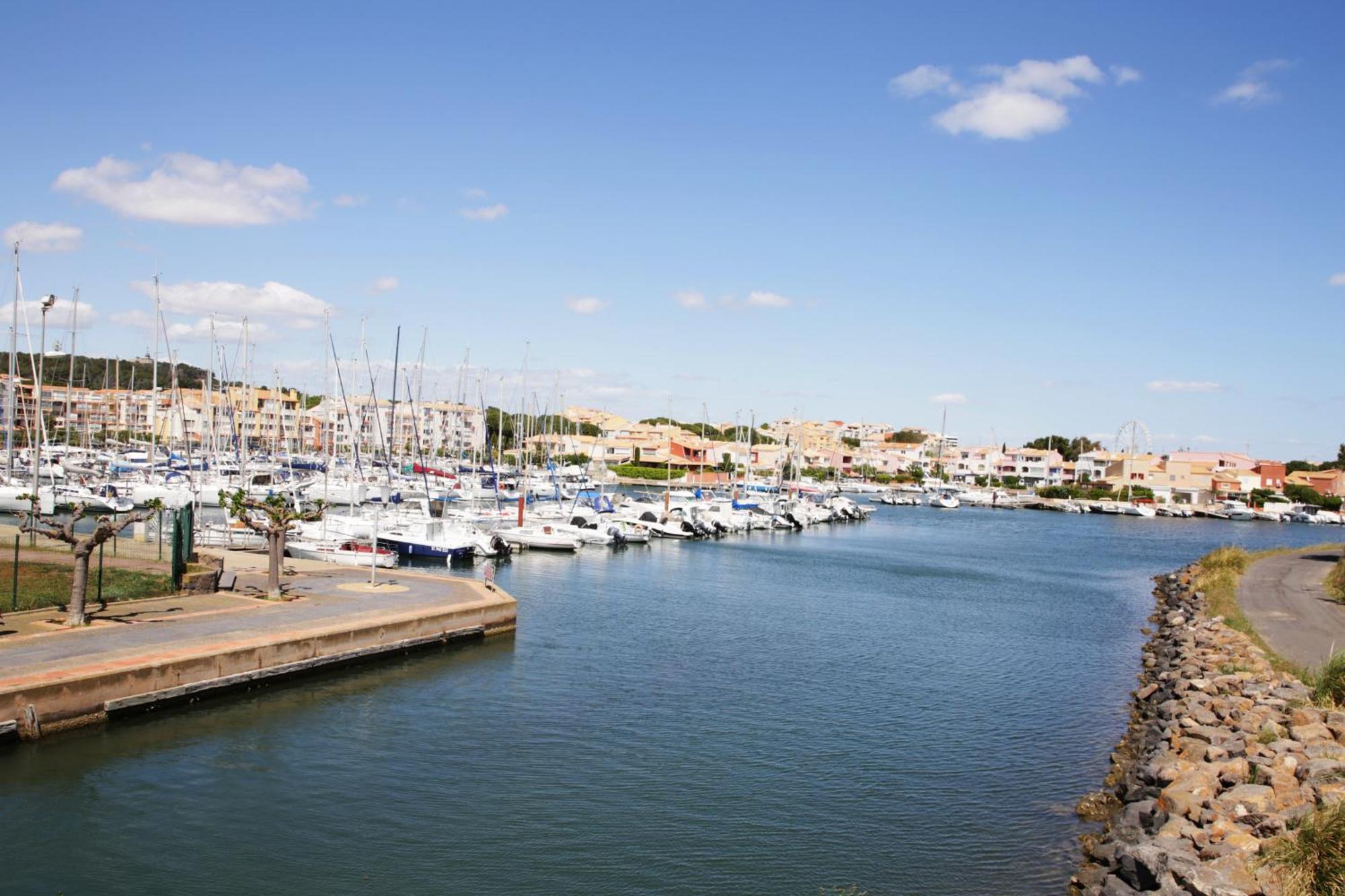Ferienwohnung Centre Port,Vue Panoramique,Clim,Balcon,Wifi Agde Exterior foto